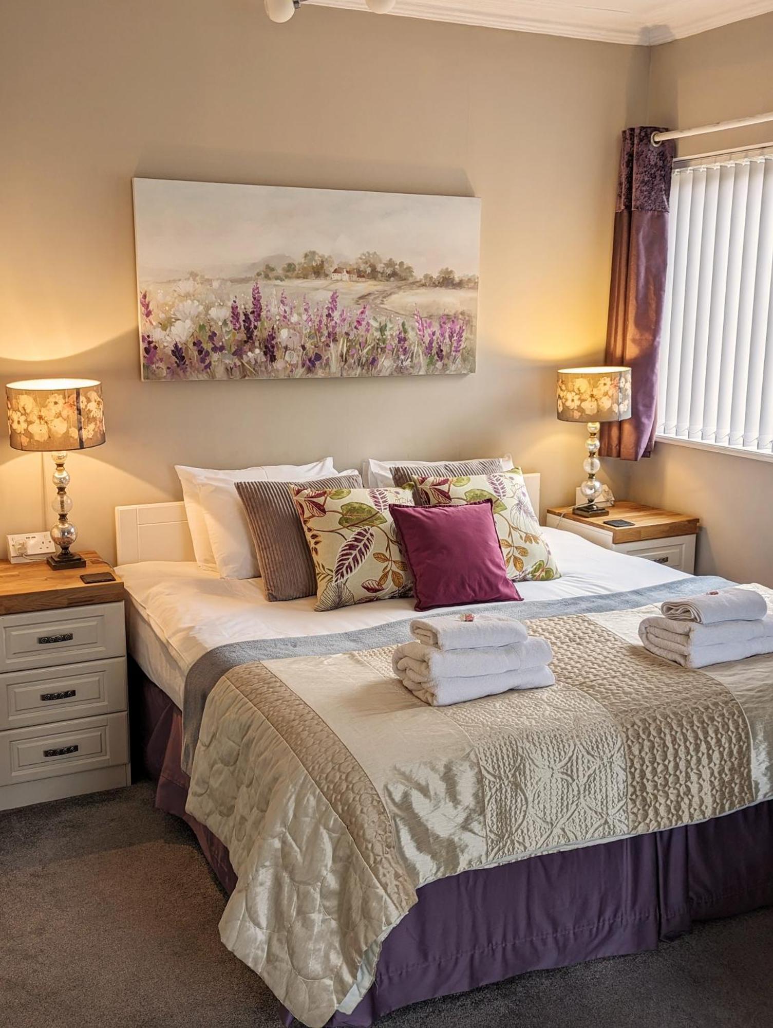 Alexander Bed & Breakfast 4*